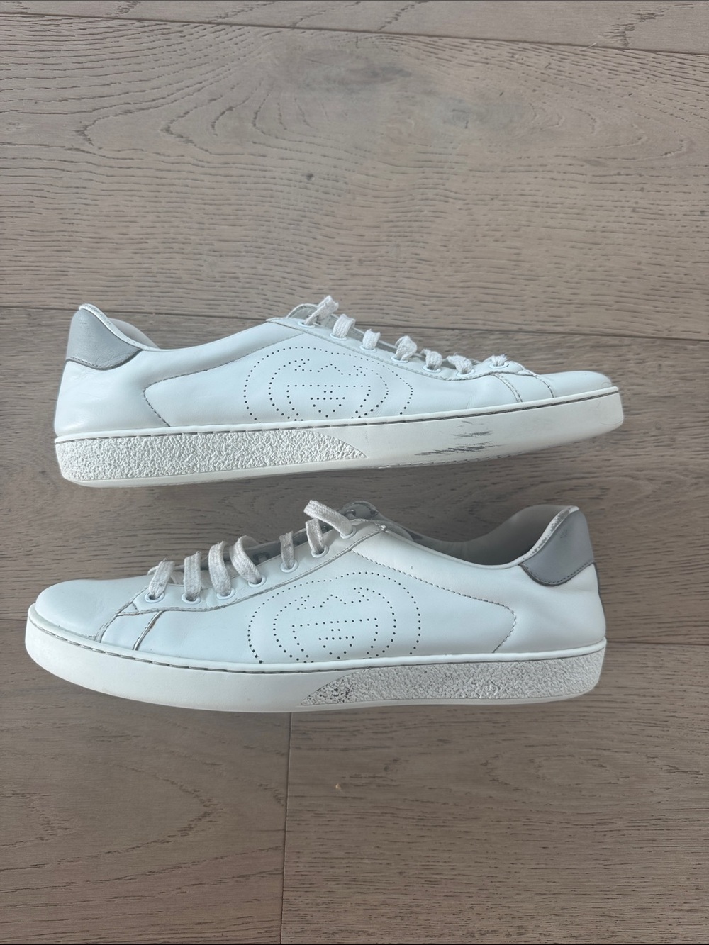 Authentic Gucci Sneakers size 11.5 7.8/10 Condition